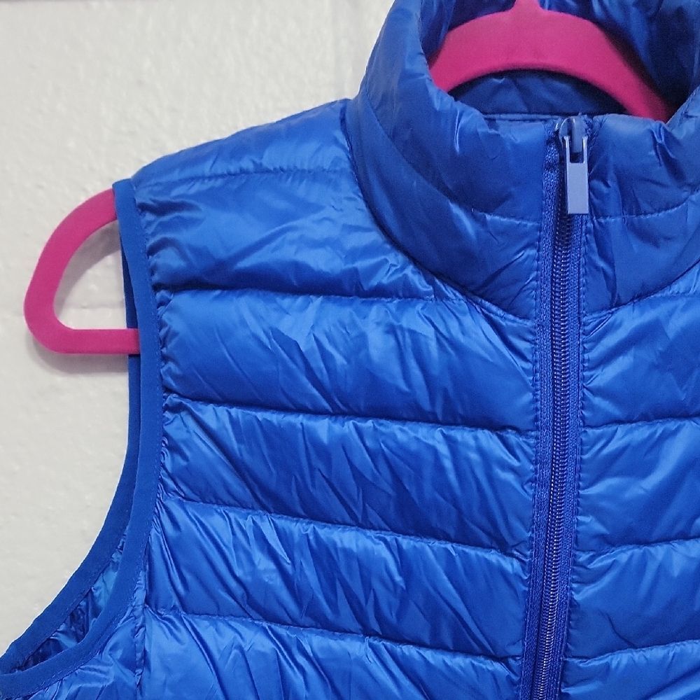 Be Inspired Blue Down Packable Puffer Vest Size L - Picture 4 of 14